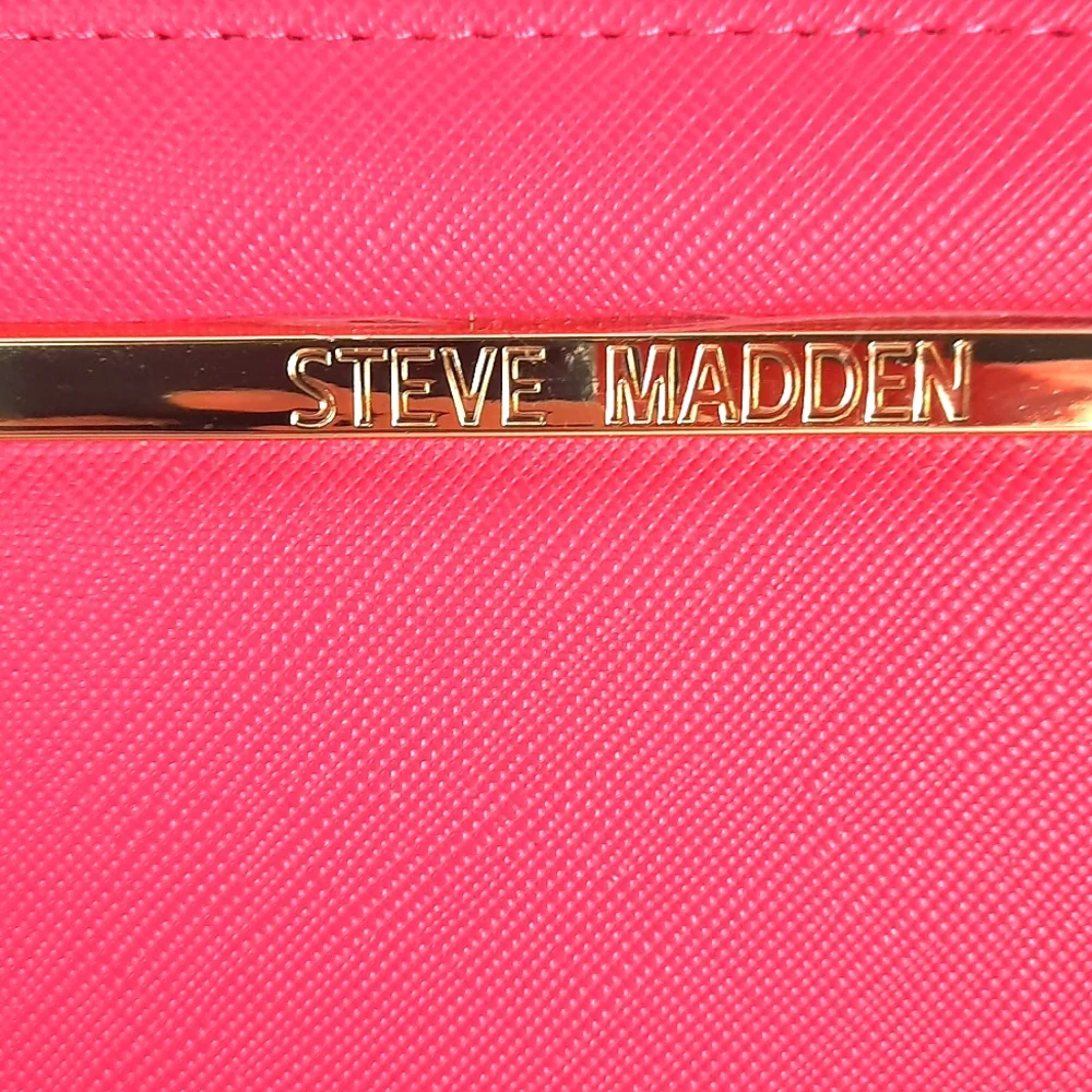 Steve Madden Zip Around Wallet Clutch Pink Flash Gold NEW with Tag - Picture 3 of 13